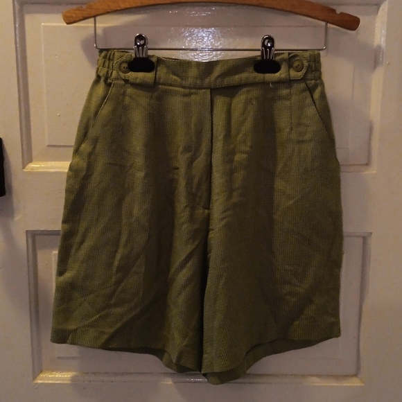 High waist mom shorts 6 green 💚 - Picture 1 of 5